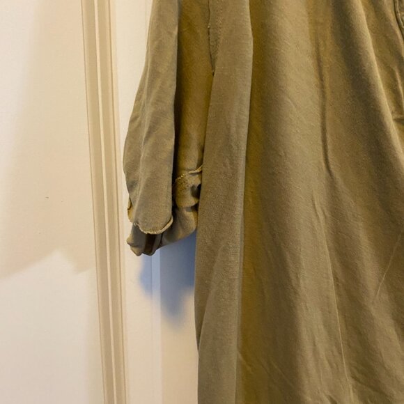 Free People - We the People LIght weight Top - Picture 5 of 6